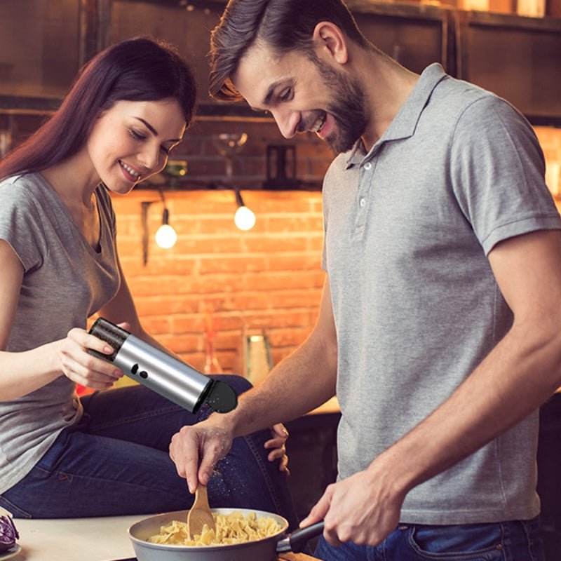 Electric Food Corn Soybean Salt And Pepper Grinder Mill Machine Rechargeable Electric Pepper And Salt Grinder Set With LED Kitchen Gadgets - Nextronix.UK